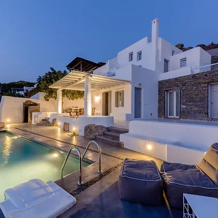Venti Villa Plaka (Naxos)